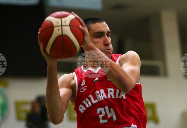 Георги Боянов се завръща в Черно море Тича