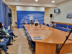 Национален пресклуб на БТА-Шумен - ноемврийски брой на списание ЛИК - представяне