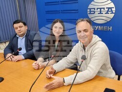 Национален пресклуб на БТА-Шумен - ноемврийски брой на списание ЛИК - представяне