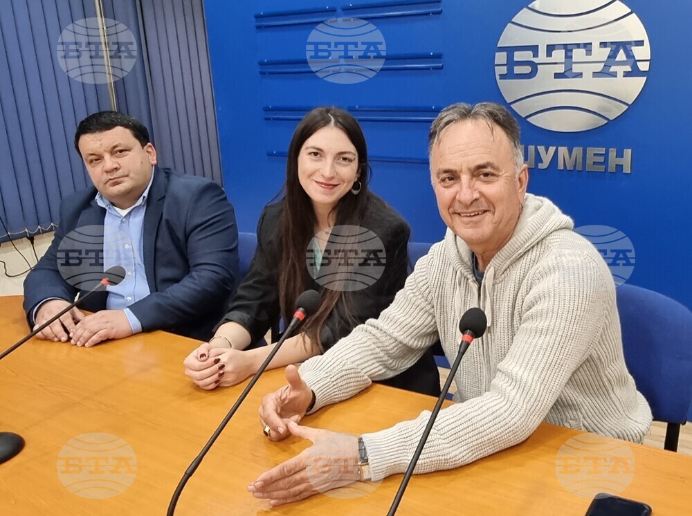 Национален пресклуб на БТА-Шумен - ноемврийски брой на списание ЛИК - представяне