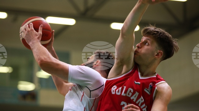 Баскетболният национал Иван Алипиев беше най-резултатен при загуба на Местре в Италия