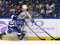 Avalanche Lightning Hockey