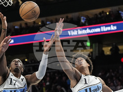 Mavericks Hawks Basketball