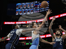 Mavericks Hawks Basketball