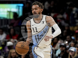 Mavericks Hawks Basketball