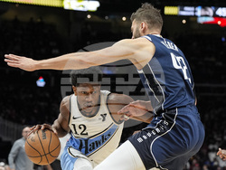 Mavericks Hawks Basketball