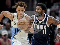 Mavericks Hawks Basketball