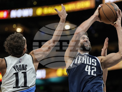 Mavericks Hawks Basketball