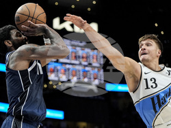 Mavericks Hawks Basketball