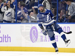Avalanche Lightning Hockey