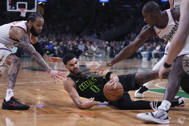 Бостън победи Лос Анджелис Клипърс и записа шеста поредна победа в НБА