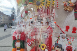 Плевен - мартеници - базар