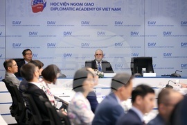 Виетнам - Румен Радев - Дипломатическа академия - лекция