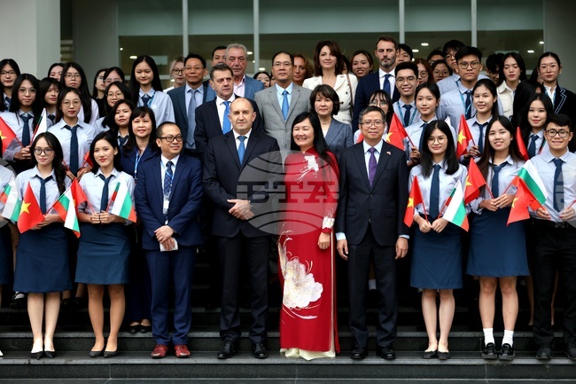 President Radev in Vietnam: Wise Diplomacy Can Prevent War, Restore Peace, Lead to Stability and Progress