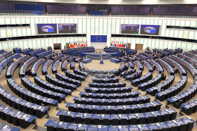 Франция - Европейски парламент - дебат в пленарна зала в подкрепа на Украйна