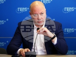 ГЕРБ - брифинг