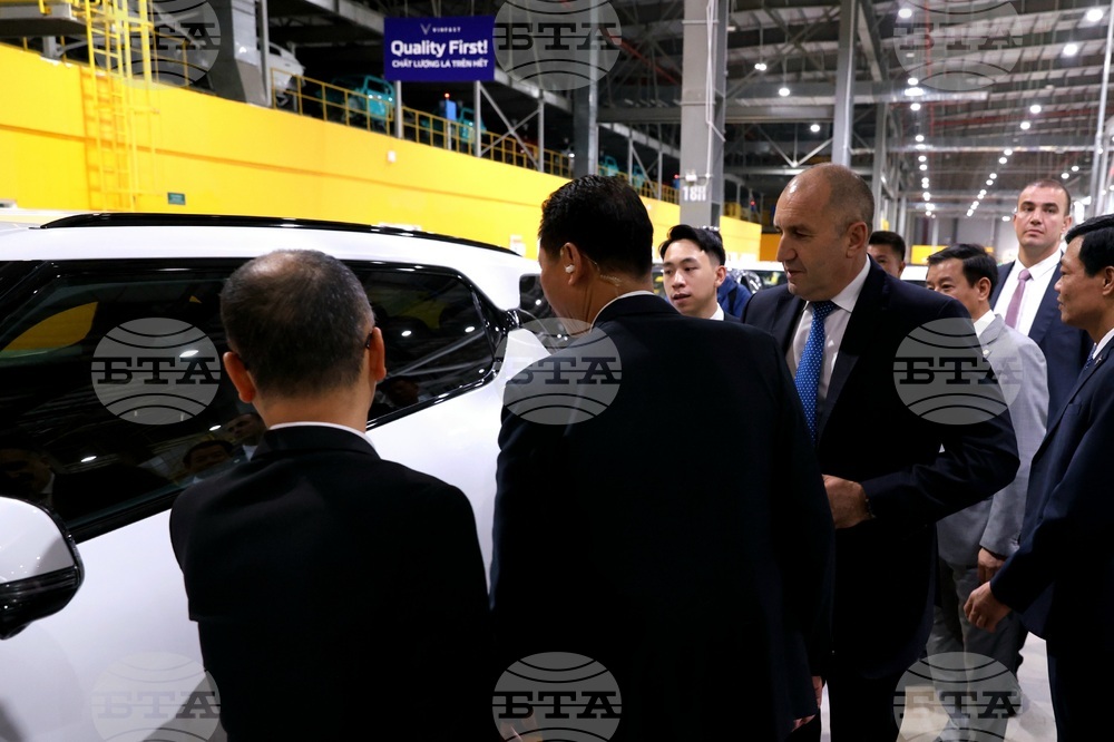 Виетнам - Хайфонг - Румен Радев - завод за електромобили „Vin Fast“