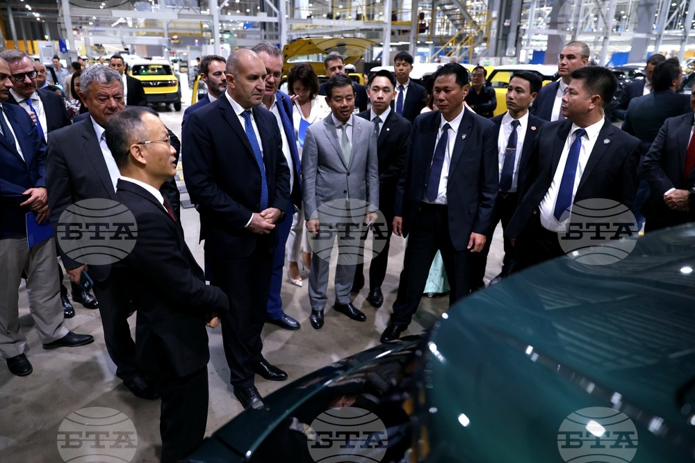 Виетнам - Хайфонг - Румен Радев - завод за електромобили „Vin Fast“