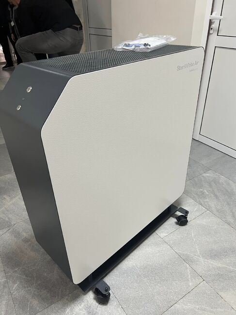 Отделението по хемодиализа в самоковската болница получи като дарение нова система за стерилизация на въздуха