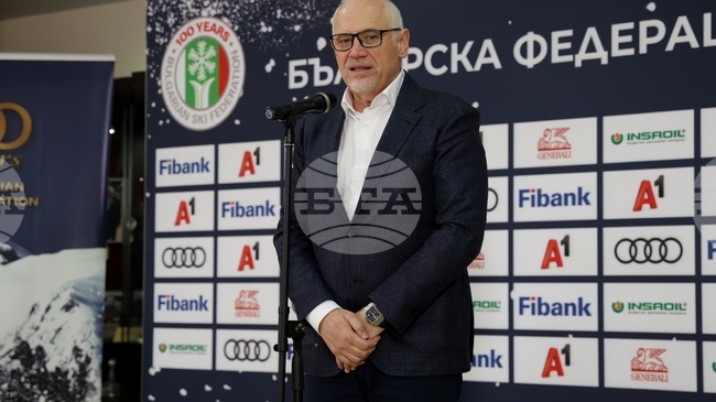 Българската федерация по ски връчи финансови бонуси на стойност 80 хиляди евро на водещите си състезатели и техните треньори за силното им представяне през изминалия сезон