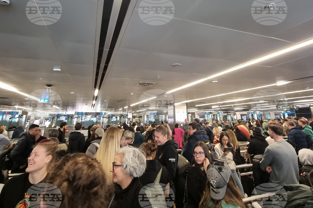 Турция - летище „Сабиха Гьокчен” - срив в системата