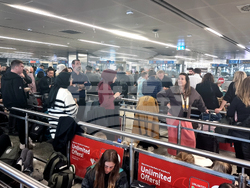 Турция - летище „Сабиха Гьокчен” - срив в системата