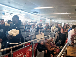 Турция - летище „Сабиха Гьокчен” - срив в системата