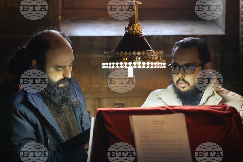 Симитли - храм „Рождество Богородично“ - Празнична света литургия