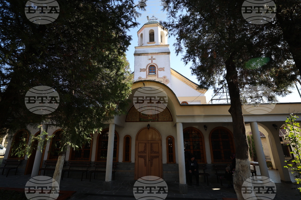 Симитли - храм „Рождество Богородично“