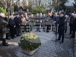 Благовест Сендов - паметник - откриване