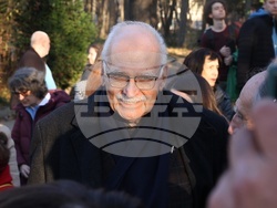 Благовест Сендов - паметник - откриване