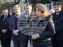 Благовест Сендов - паметник - откриване