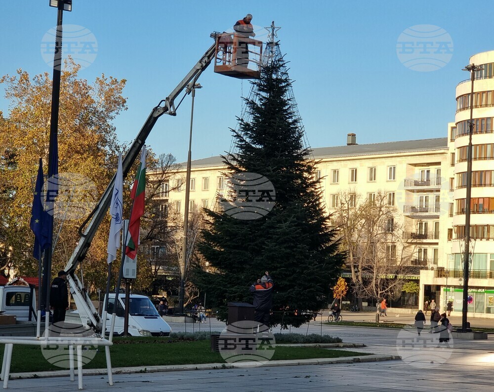 Коледно-новогодишният фестивал в Русе предлага много музика и забавления
