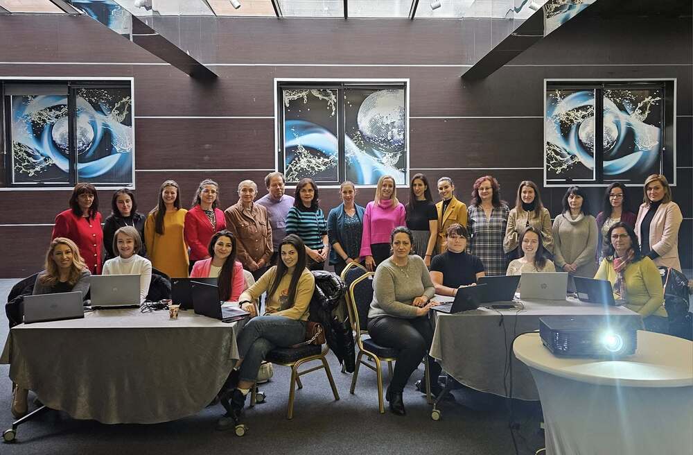 Учители от община Банско участваха в обучения по „Иновативни образователни технологии“