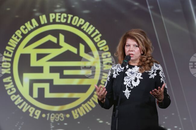 Vice President Iotova Speaks at Bulgarian Hotel and Restaurant Association Annual Awards Ceremony 