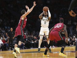 Bucks Heat Basketball