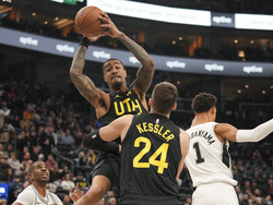 Spurs Jazz Basketball