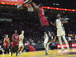 Bucks Heat Basketball