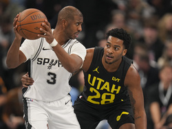 Spurs Jazz Basketball