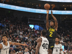 Spurs Jazz Basketball