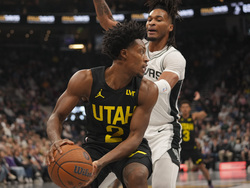 Spurs Jazz Basketball