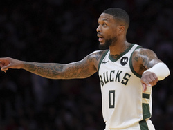 Bucks Heat Basketball