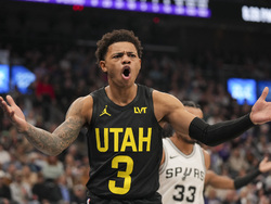 Spurs Jazz Basketball