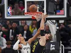 Spurs Jazz Basketball