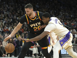 Lakers Suns Basketball