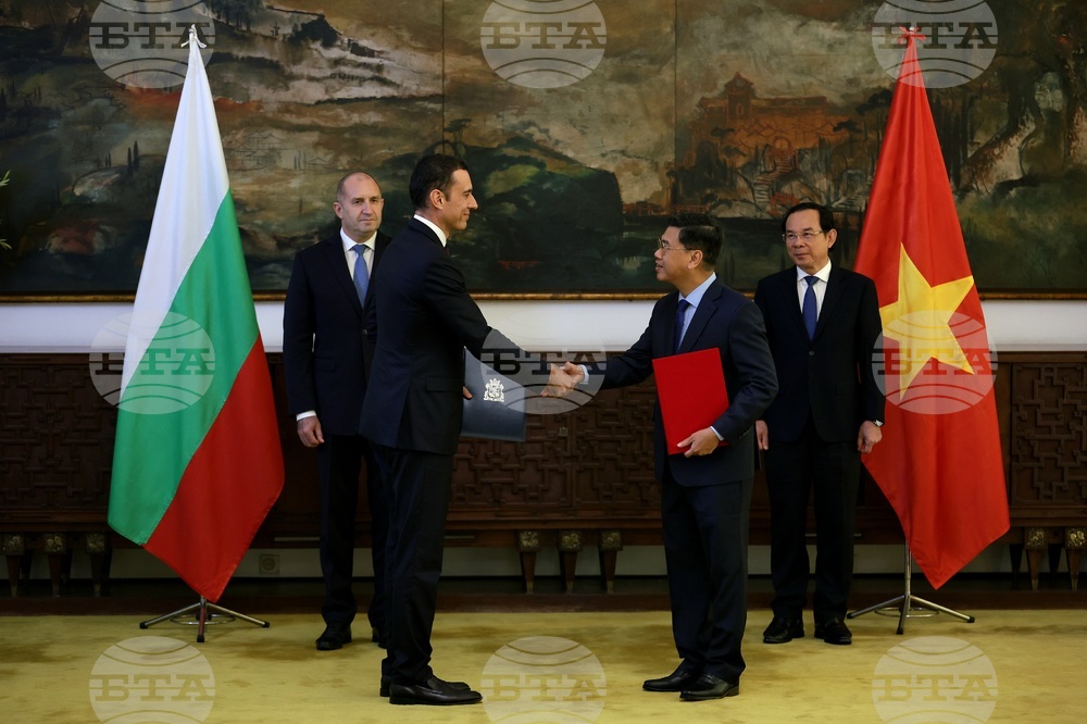 Sofia, Ho Chi Minh City Exchange Letters of Intent for Cooperation