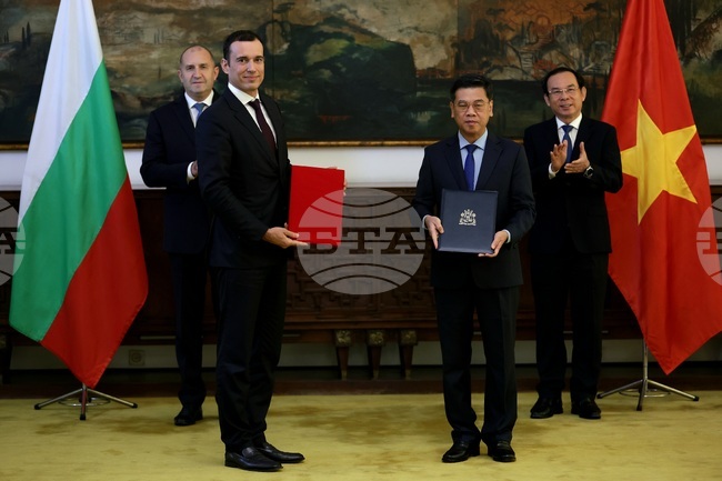 София и Хошимин размениха писма за сътрудничество