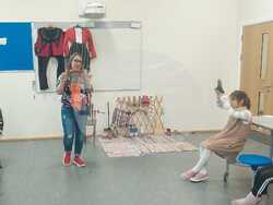 Открит урок и експозиция под надслов „Имало едно време“, посветени на Деня на християнското семейство, в Българското училище „Иван Вазов“ в Престън и Ланкастър