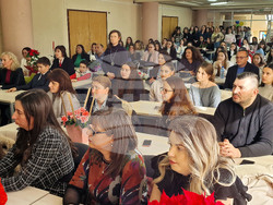 Велико Търново - „Четящият студент, четящото дете" - кръжок