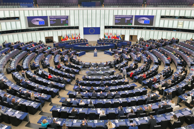 Групите на "Левицата" и "Патриоти за Европа" в Европейския парламент дадоха заявка, че ще гласуват против новата ЕК